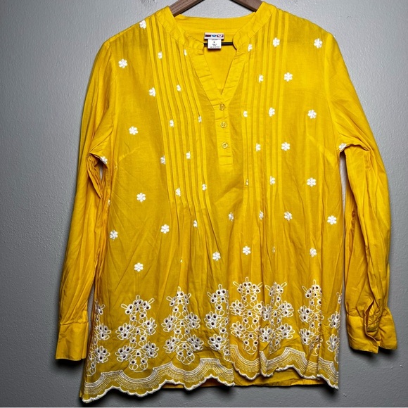 American Sweetheart Women Top Medium Yellow Eyelet Henley Prairie Cottagecore - Picture 1 of 8